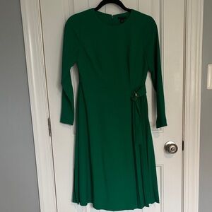 Elegant Green Ann Taylor Dress 0P